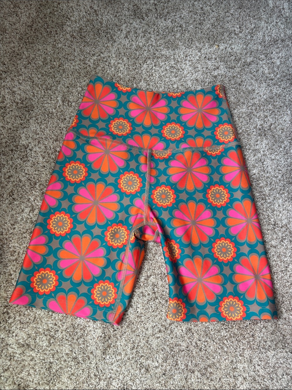NWOT beyond yoga shorts